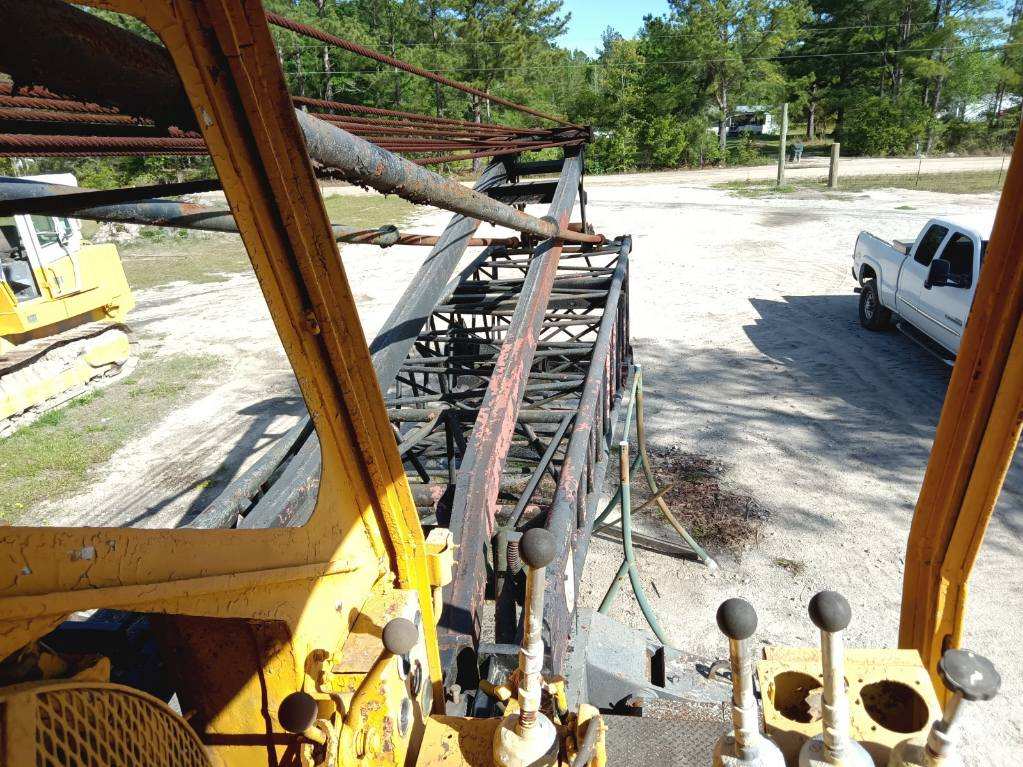 Used Bucyrus Erie 60T Crane
